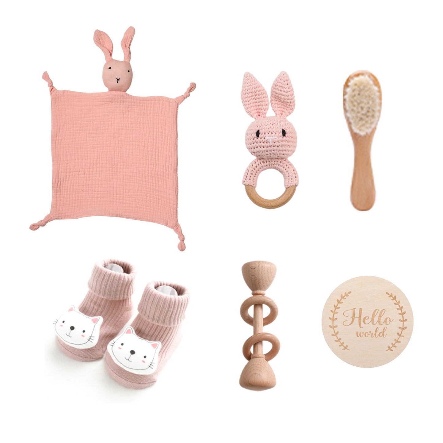 comme deux Enfants | <h1 data-mce-fragment="1">Kraamcadeau geschenkset</h1> <p data-mce-fragment="1">Op zoek naar het perfecte kraamcadeau? Onze geschenkset bestaat uit zes zorgvuldig geselecteerde items die zowel praktisch als lief zijn. Elk setje bevat een zacht knuffeldoekje, een babyborsteltje van beukenhout, een handgemaakte gehaakte bijtring, een rammelaar van beukenhout, een paar schattige babyslofjes en een houten "Hello World" bordje voor die onvergetelijke eerste foto's.