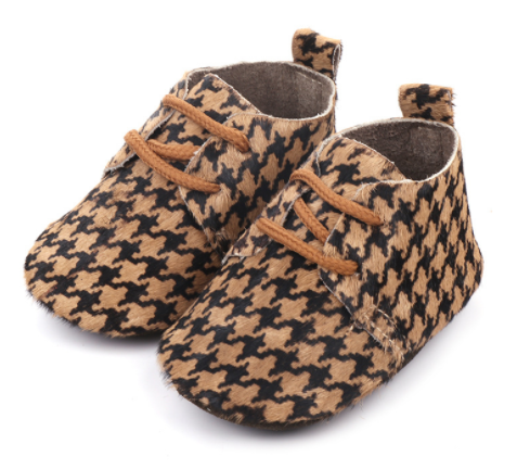 Leren babyschoentjes met print Comme deux Enfants